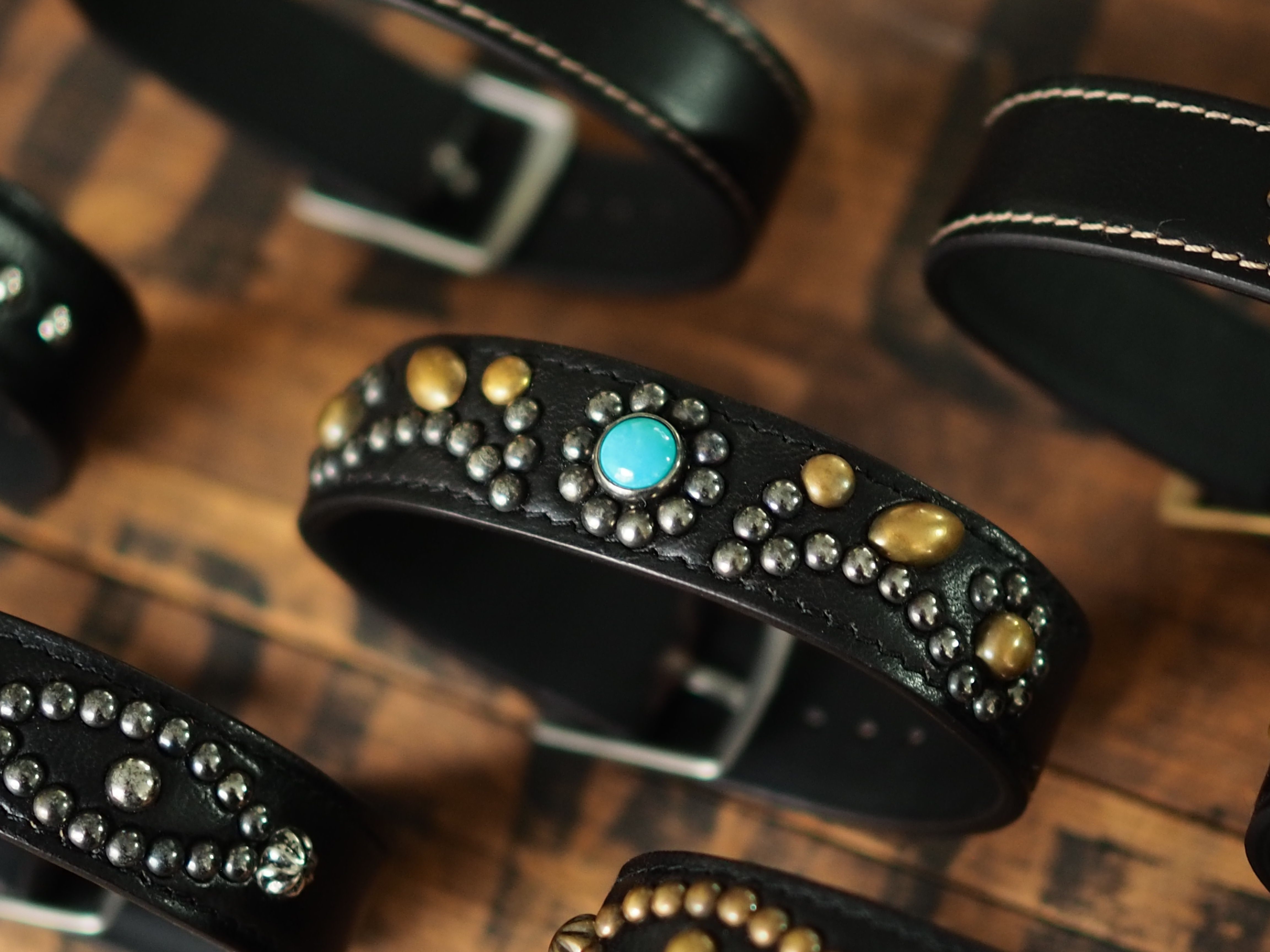 腕時計ベルト職人が作るレザーブレスレット【CAFTSMAN'S BRACELET